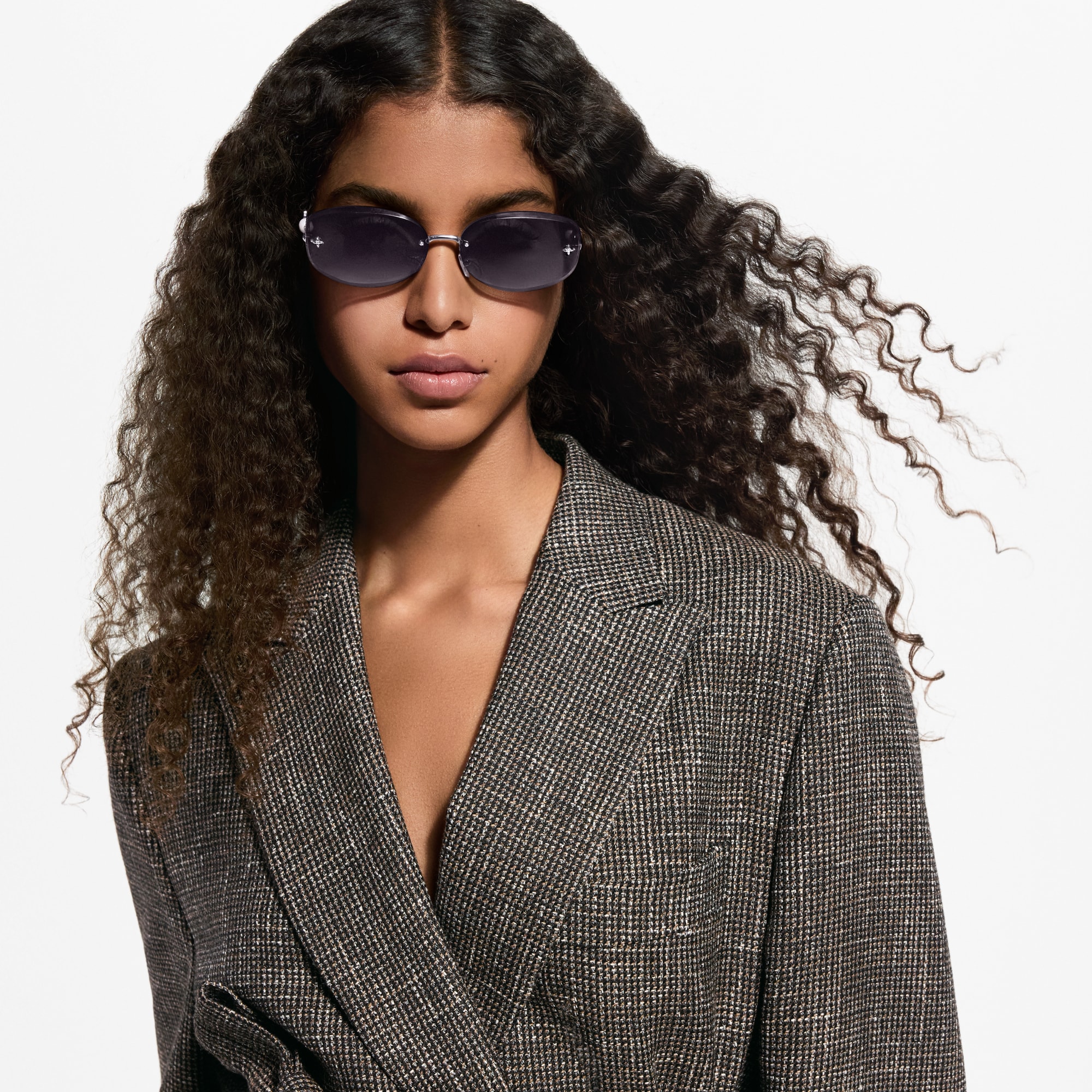 LV Jewel Pearl Oval Sunglasses S00 - Women - Accessories | LOUIS